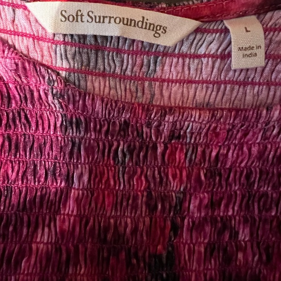 Soft Surroundings beautiful floral Maxi dress smocked top, LS, truly striking. - Picture 4 of 4